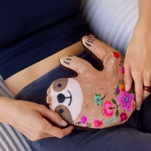 Huggable Sloth Cooling & Heating Pad